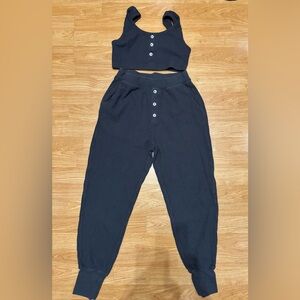 Old Navy Dark Grey Waffle Knit Jogger and Crop Top Set Pants XS Top Small